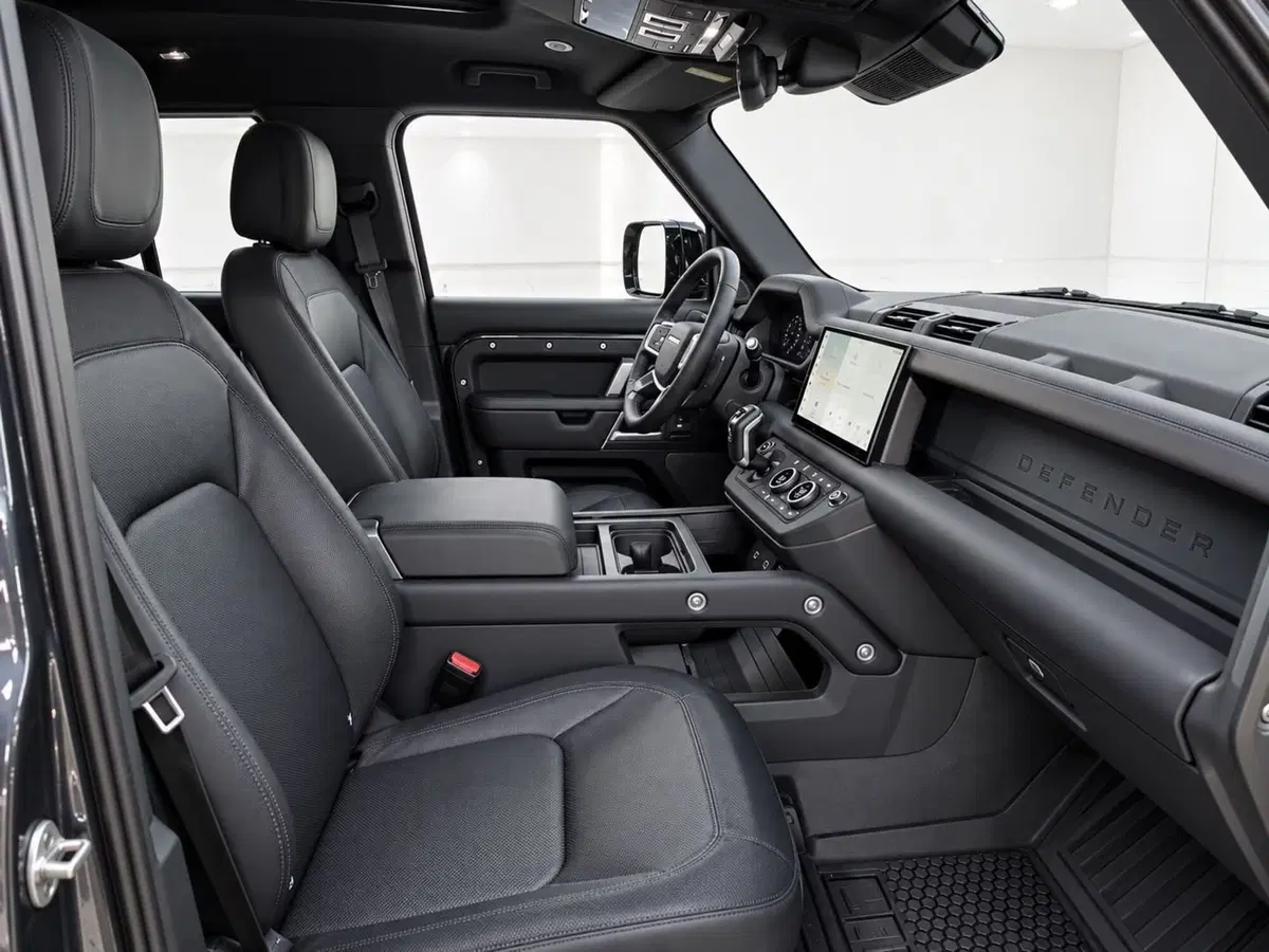 Land Rover Defender usata a Brescia (3)