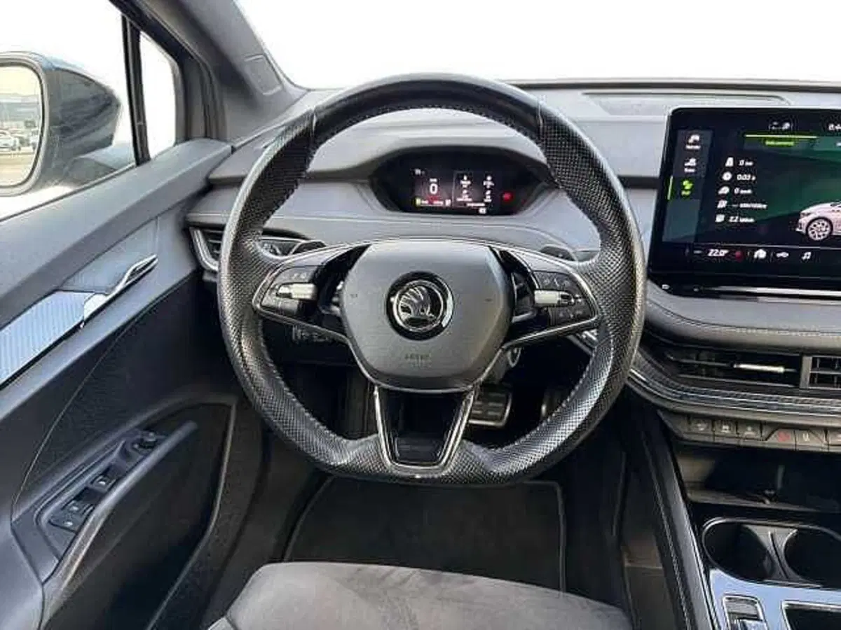Skoda Enyaq usata a Ravenna (10)
