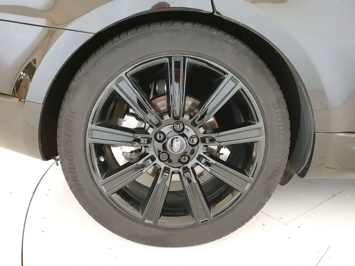 Land Rover Range Rover Sport usata a Monza e Brianza (9)