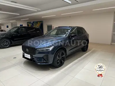 Volvo XC60 T6 Recharge AWD Plug-in Hybrid R-design del 2025 usata a Forli'