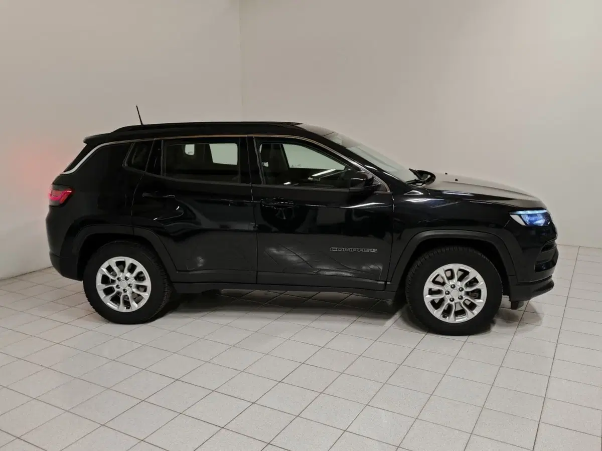 Jeep Compass usata a Novara (8)