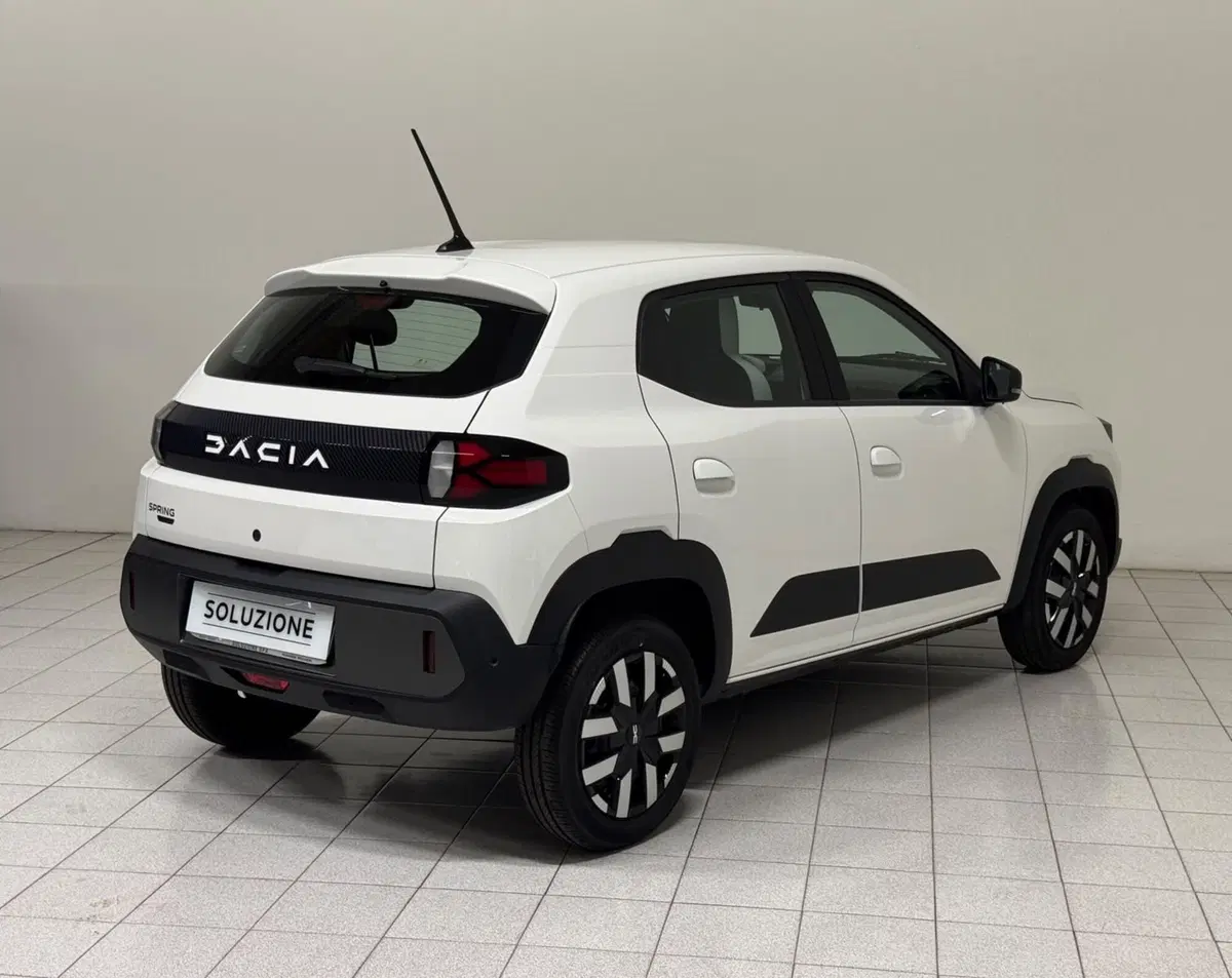 Dacia Spring usata a Novara (2)