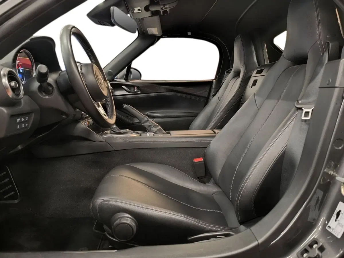 Mazda MX-5 usata a Udine (8)