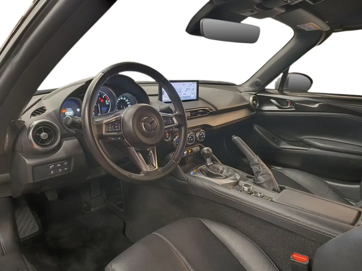 Mazda MX-5 usata a Udine (9)