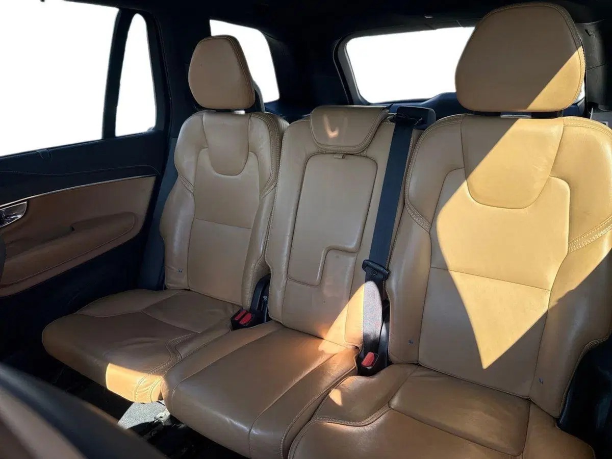 Volvo XC90 usata a Reggio Calabria (10)