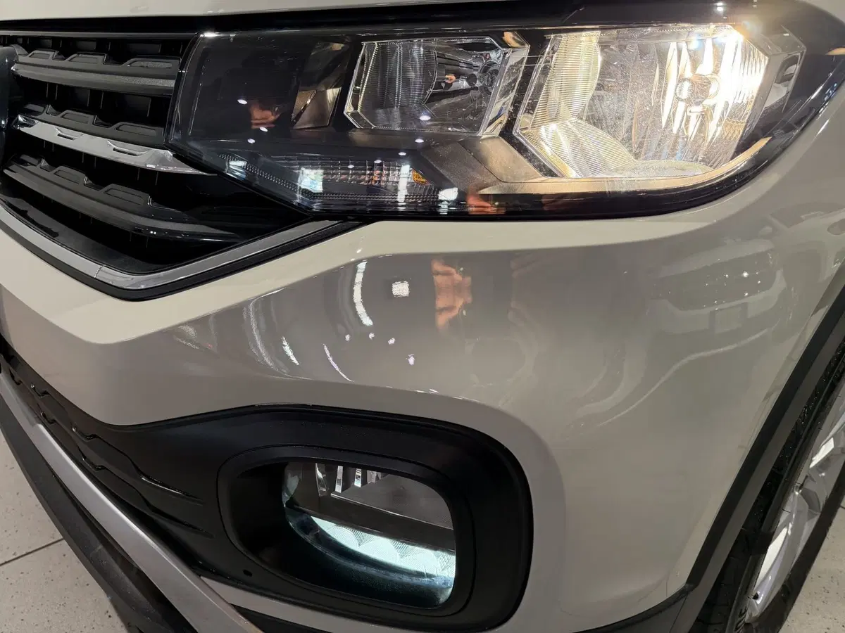 Volkswagen T-Cross usata a Genova (15)