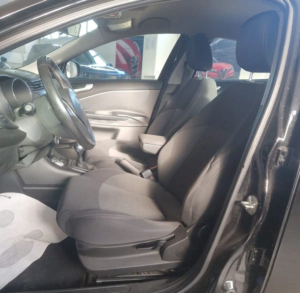Alfa Romeo Giulietta usata a Terni (12)