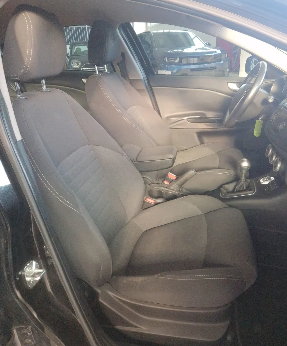 Alfa Romeo Giulietta usata a Terni (13)