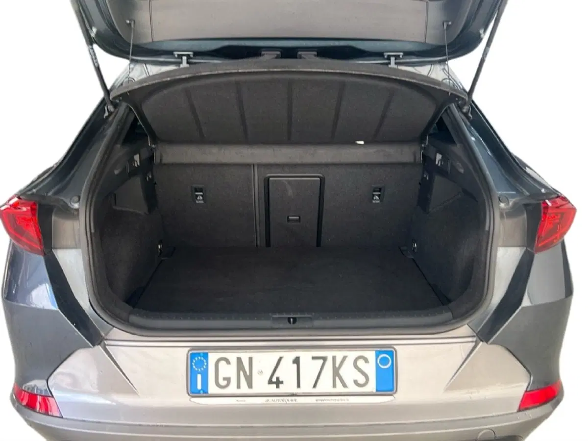 Cupra Formentor usata a Roma (10)