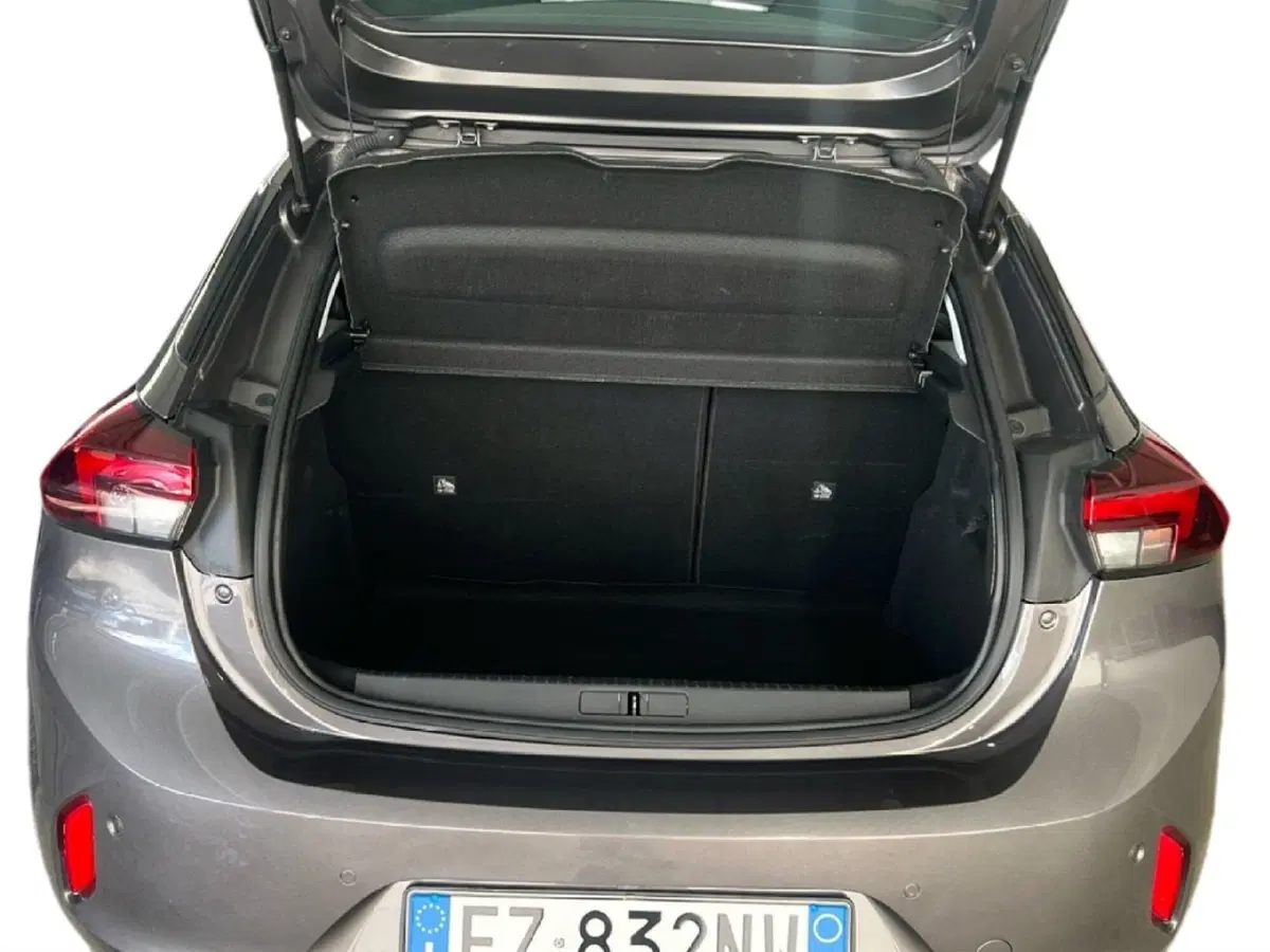 Opel Corsa usata a Roma (10)
