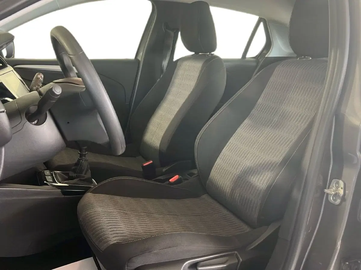 Opel Corsa usata a Roma (12)