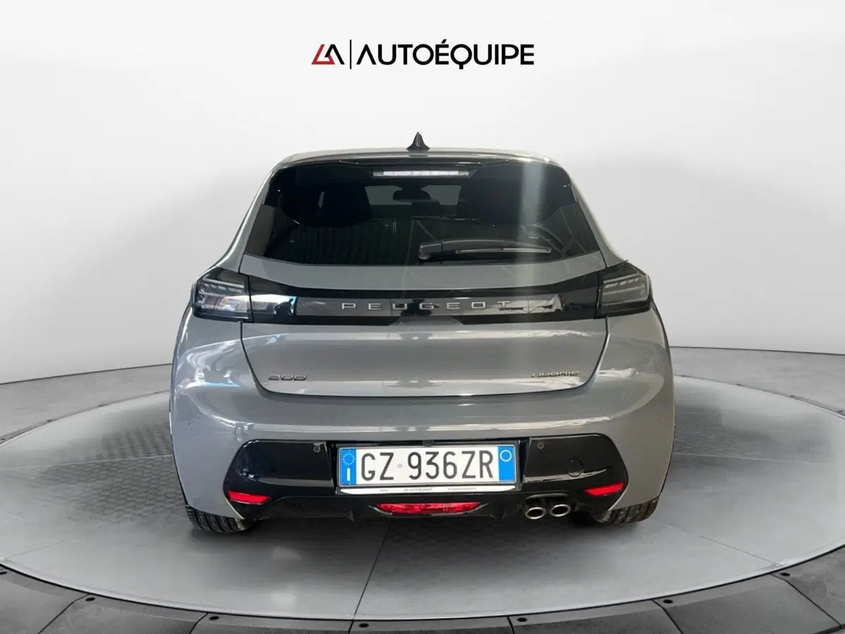 Peugeot 208 usata a Roma (4)