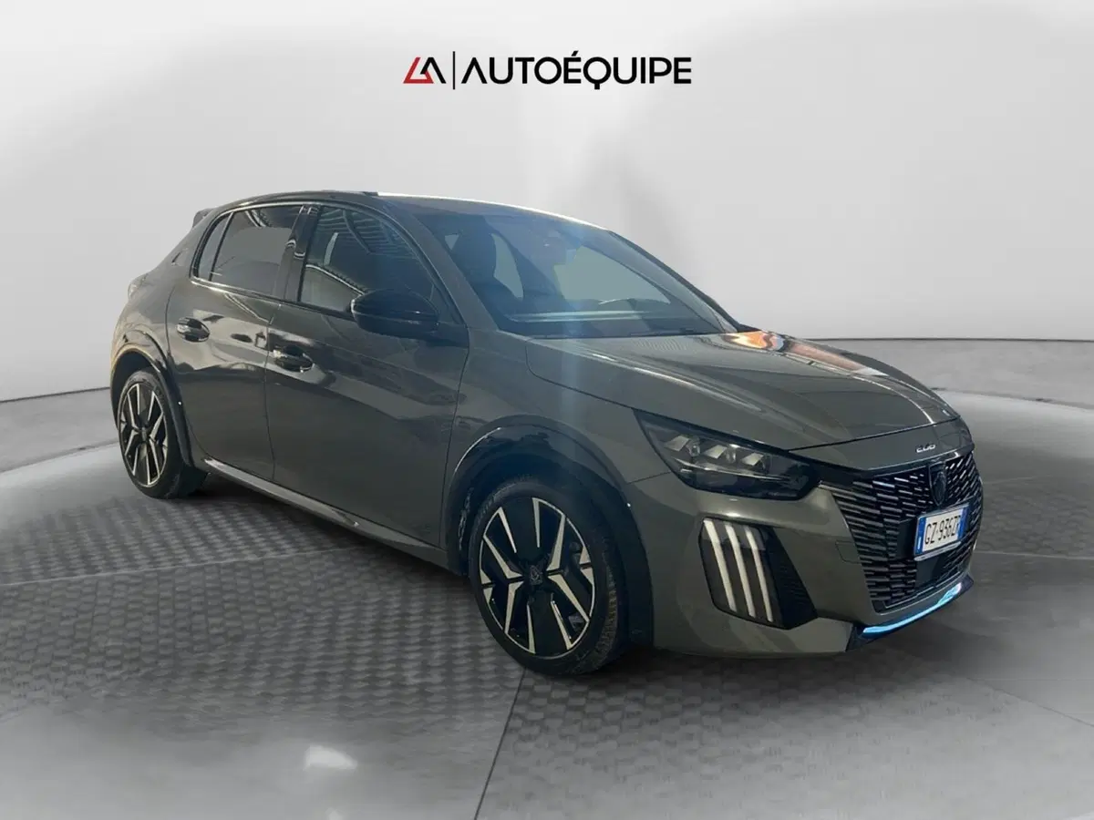 Peugeot 208 usata a Roma (7)