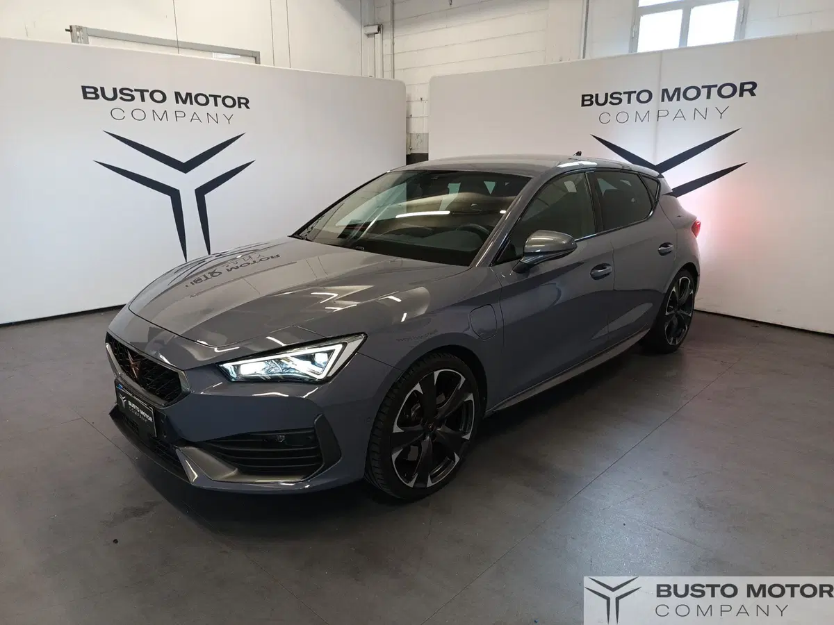 Cupra Leon usata a Varese (3)