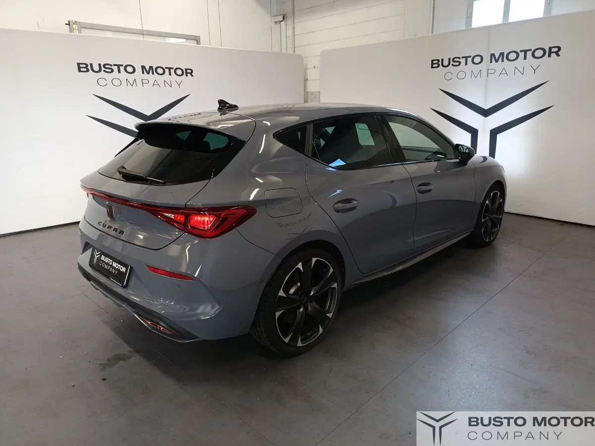 Cupra Leon usata a Varese (4)