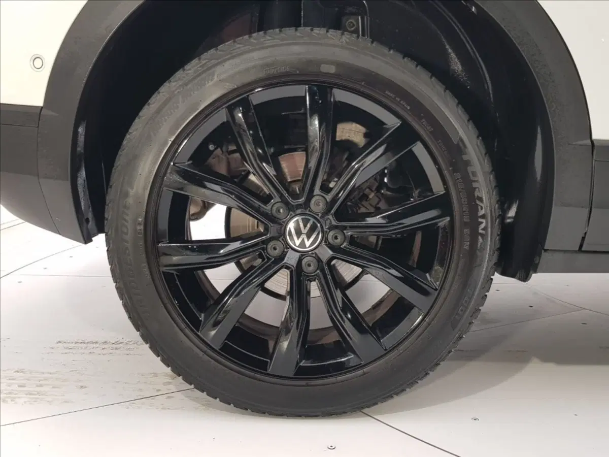 Volkswagen T-Roc usata a Lucca (9)