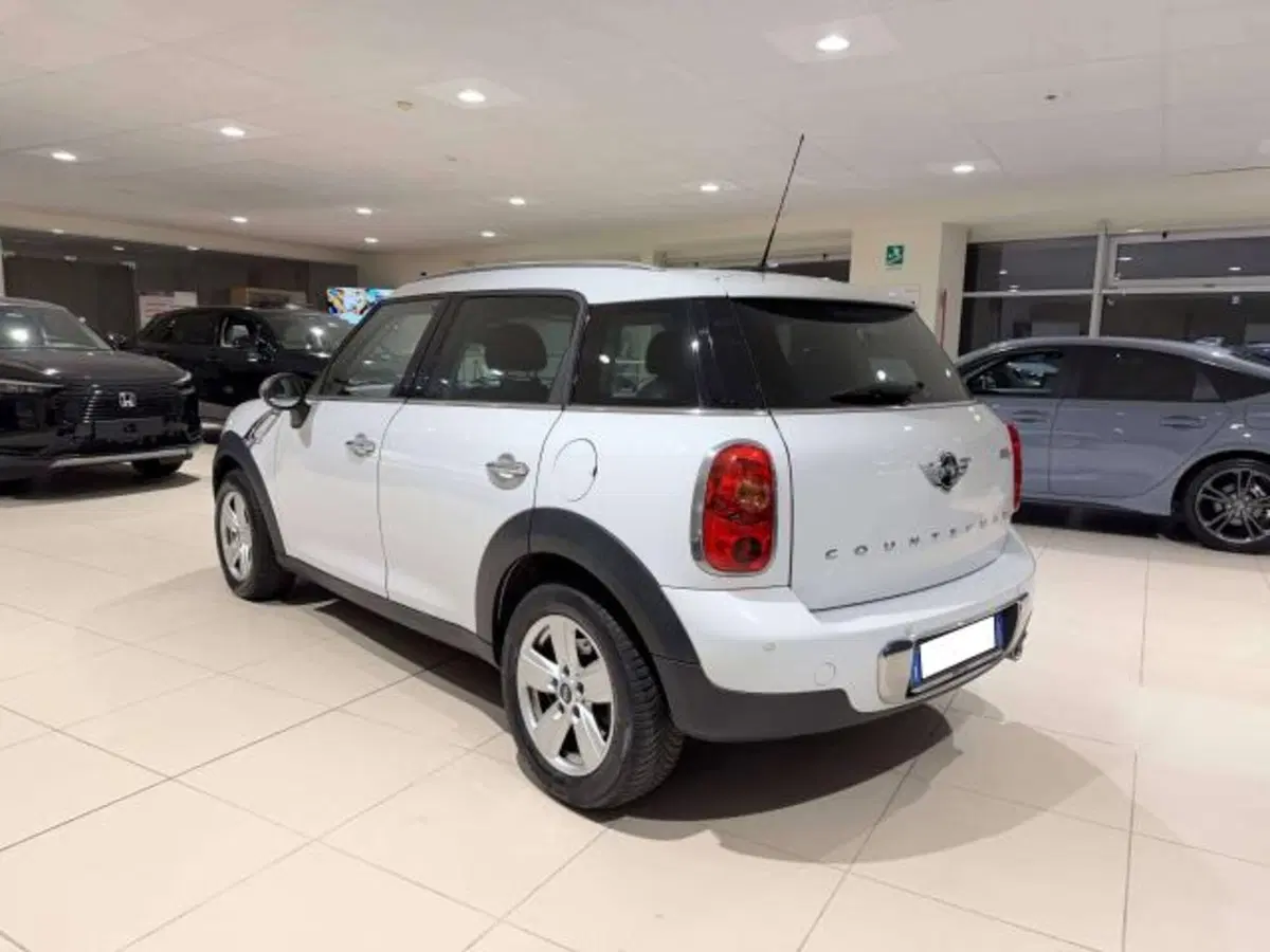 MINI Mini Countryman usata a Savona (4)