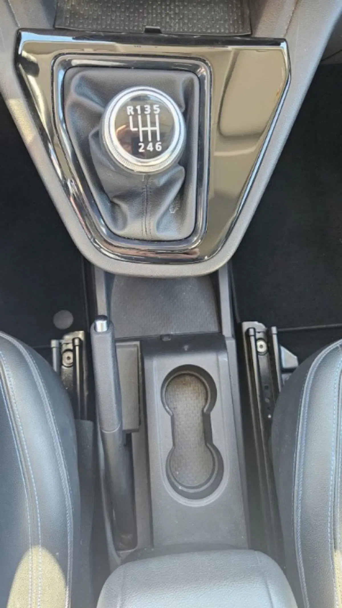 Nissan Townstar usata a Lucca (12)