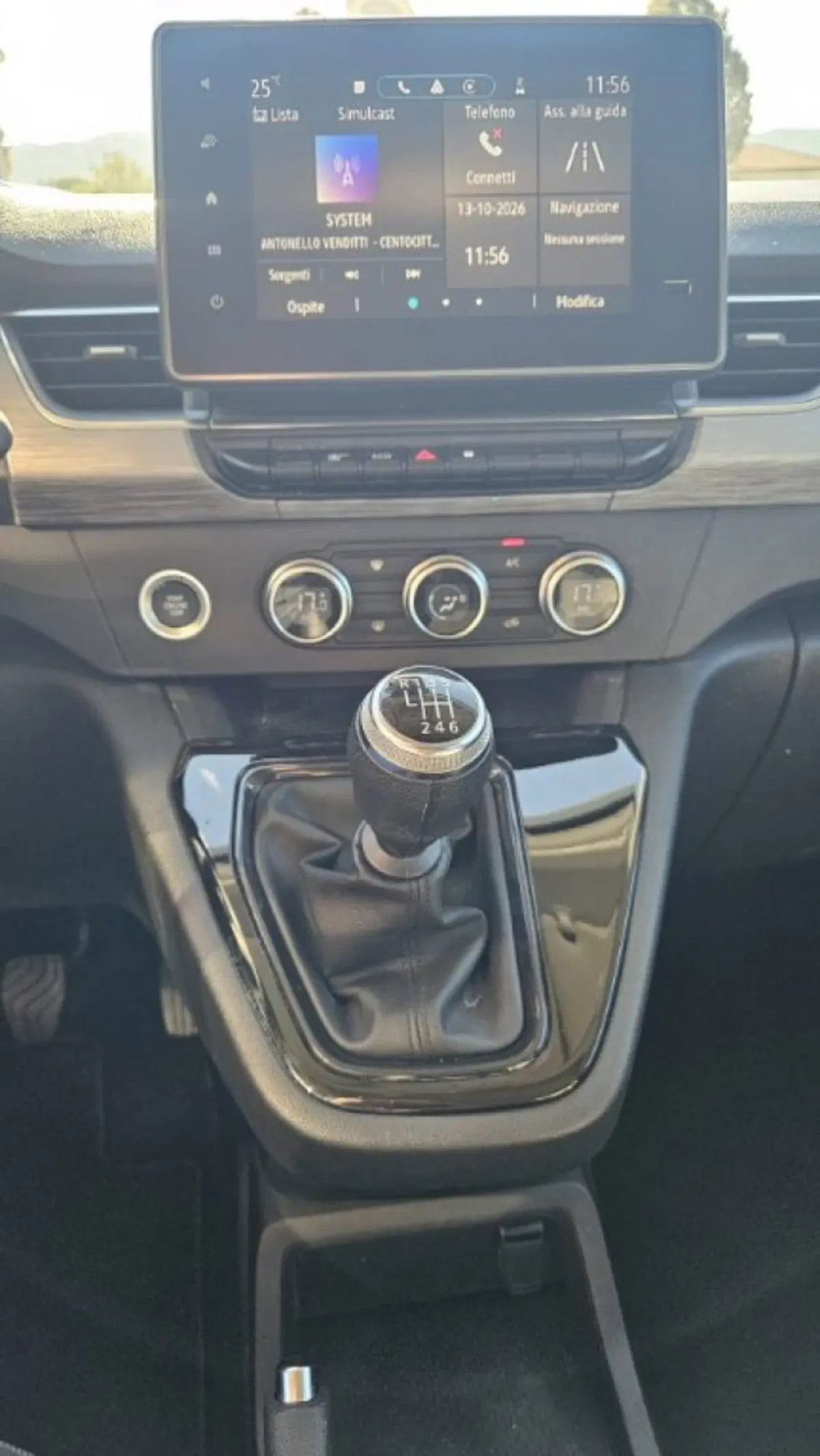 Nissan Townstar usata a Lucca (13)