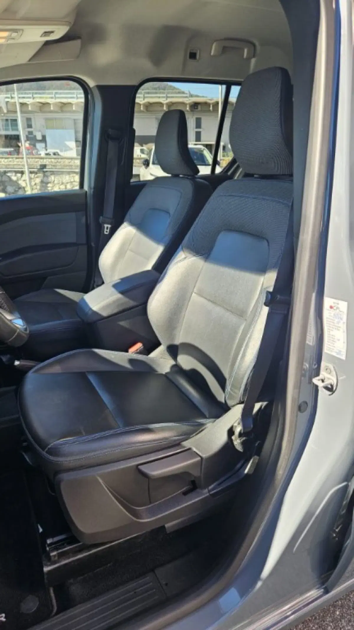 Nissan Townstar usata a Lucca (15)