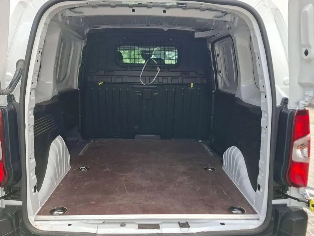 Toyota Proace City Furgone usata a Torino (13)