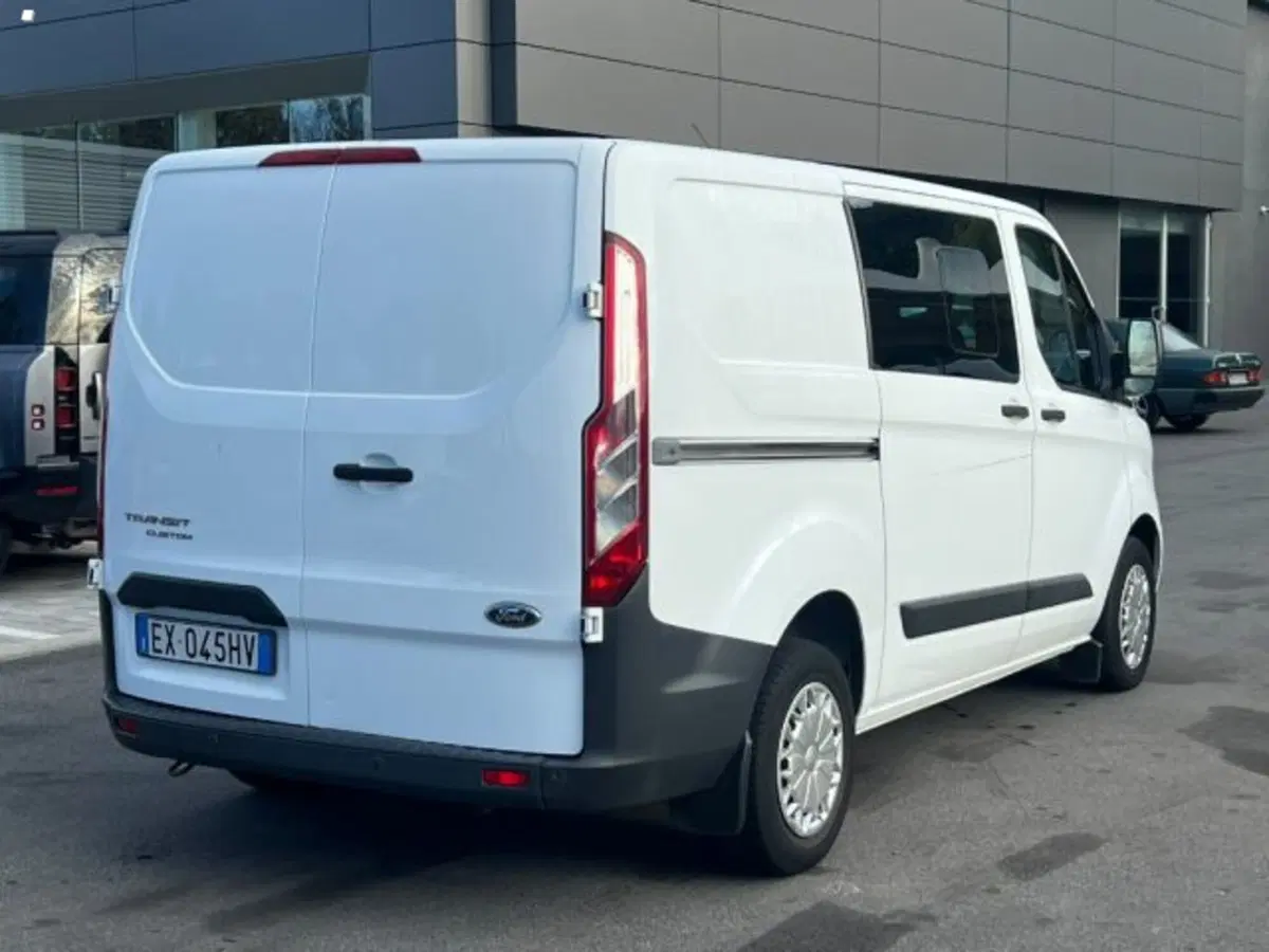 Ford Transit Custom Furgone usata a Lucca (4)