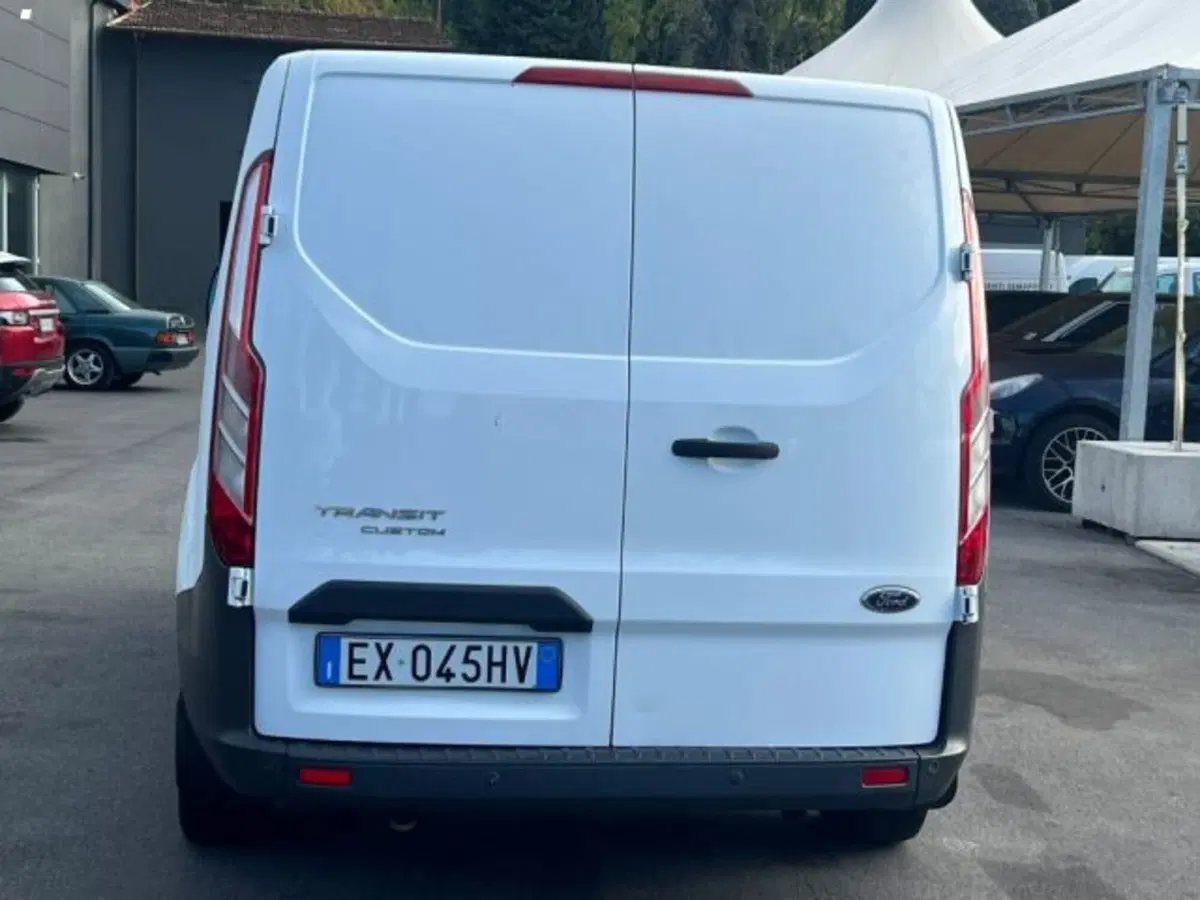 Ford Transit Custom Furgone usata a Lucca (5)