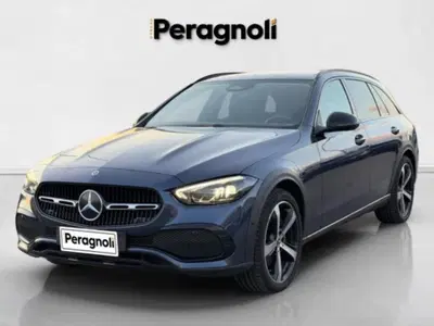 Mercedes-Benz Classe C Station Wagon 220 d Mild hybrid 4Matic Premium Plus All-Terrain del 2024 usata a Firenze