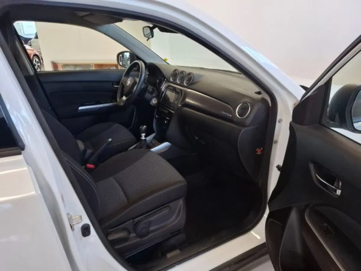 Suzuki Vitara usata a Reggio Emilia (17)