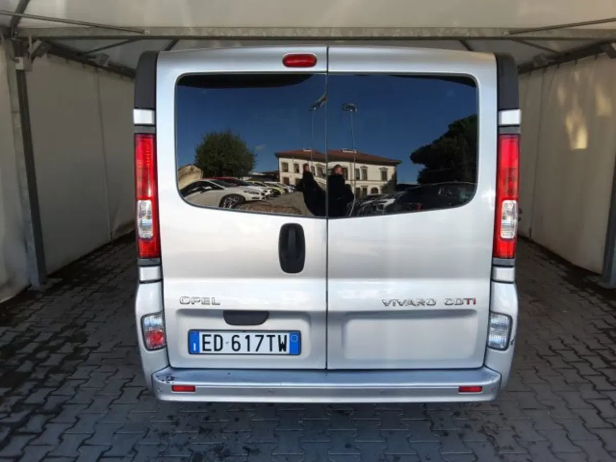 Opel Vivaro Furgone usata a Firenze (13)