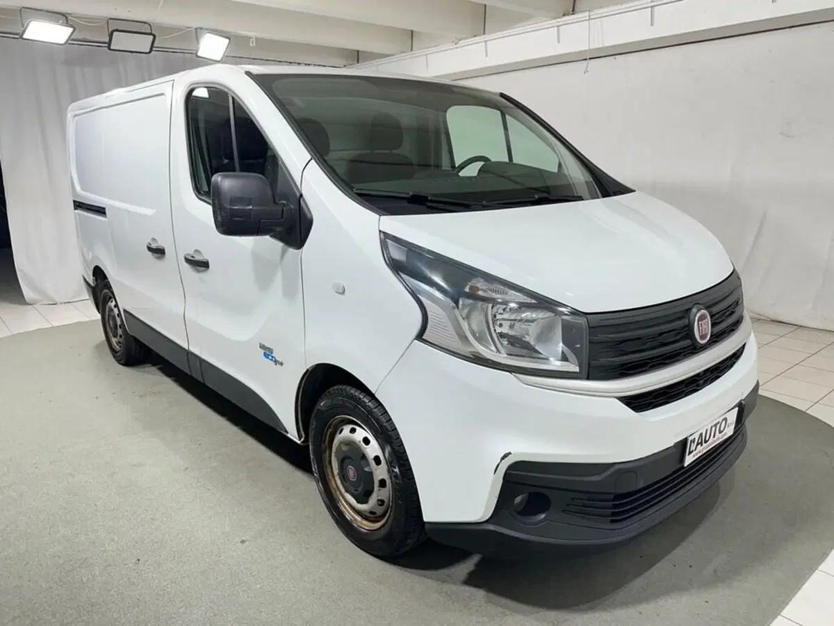 Fiat Talento Furgone usata a Sondrio (7)