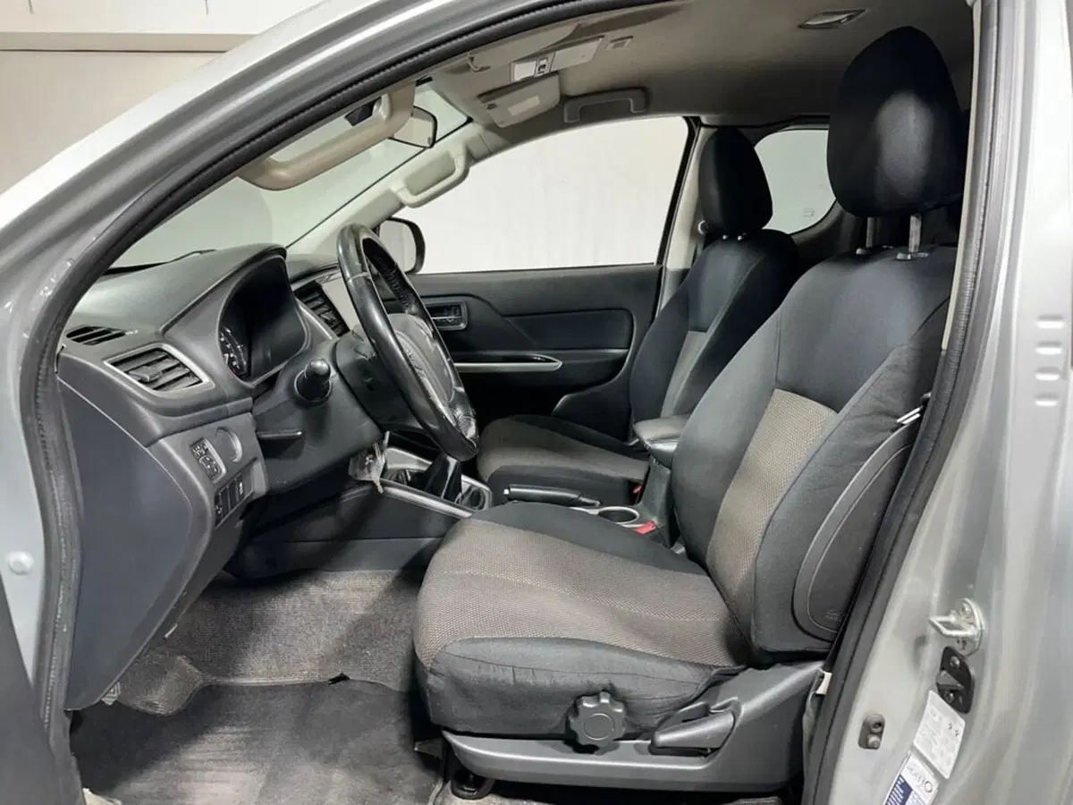 Mitsubishi L200 usata a Sondrio (10)