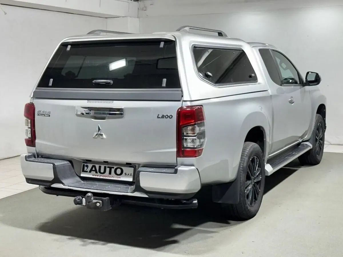 Mitsubishi L200 usata a Sondrio (5)