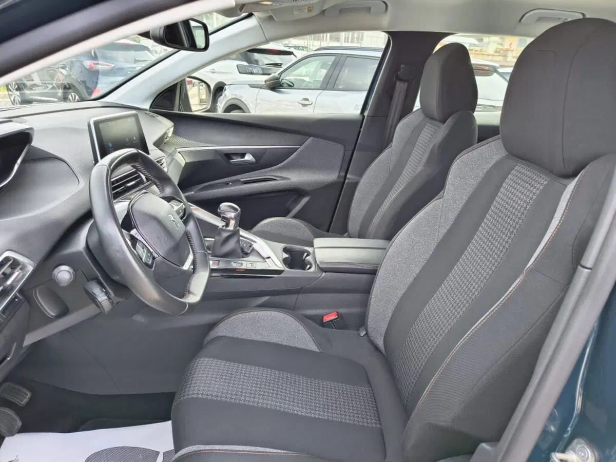 Peugeot 3008 usata a Firenze (9)