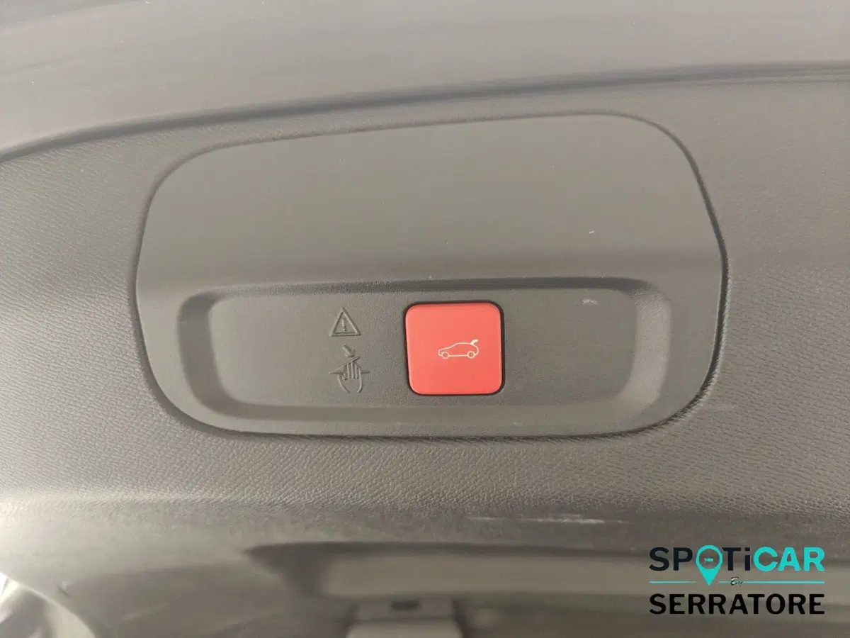 Peugeot 408 usata a Como (16)