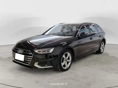 Audi A4 Avant 2.0 TDI ultra 136CV Business del 2022 usata a Salerno