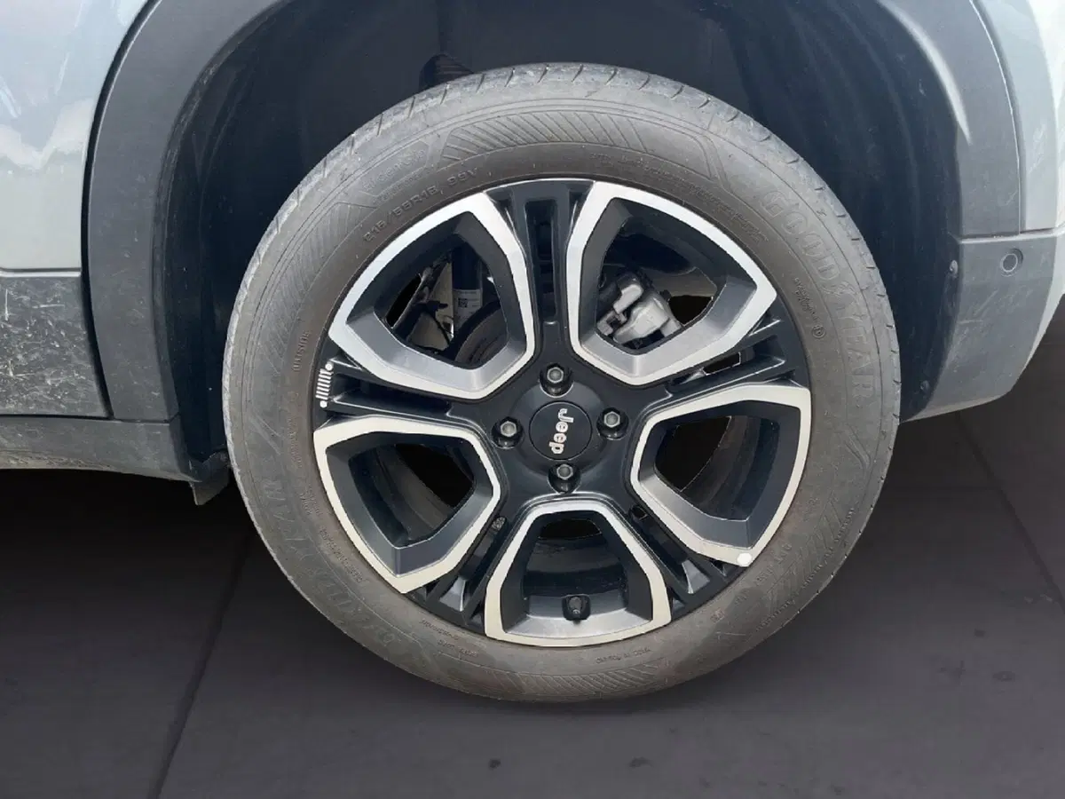 Jeep Avenger usata a Torino (8)