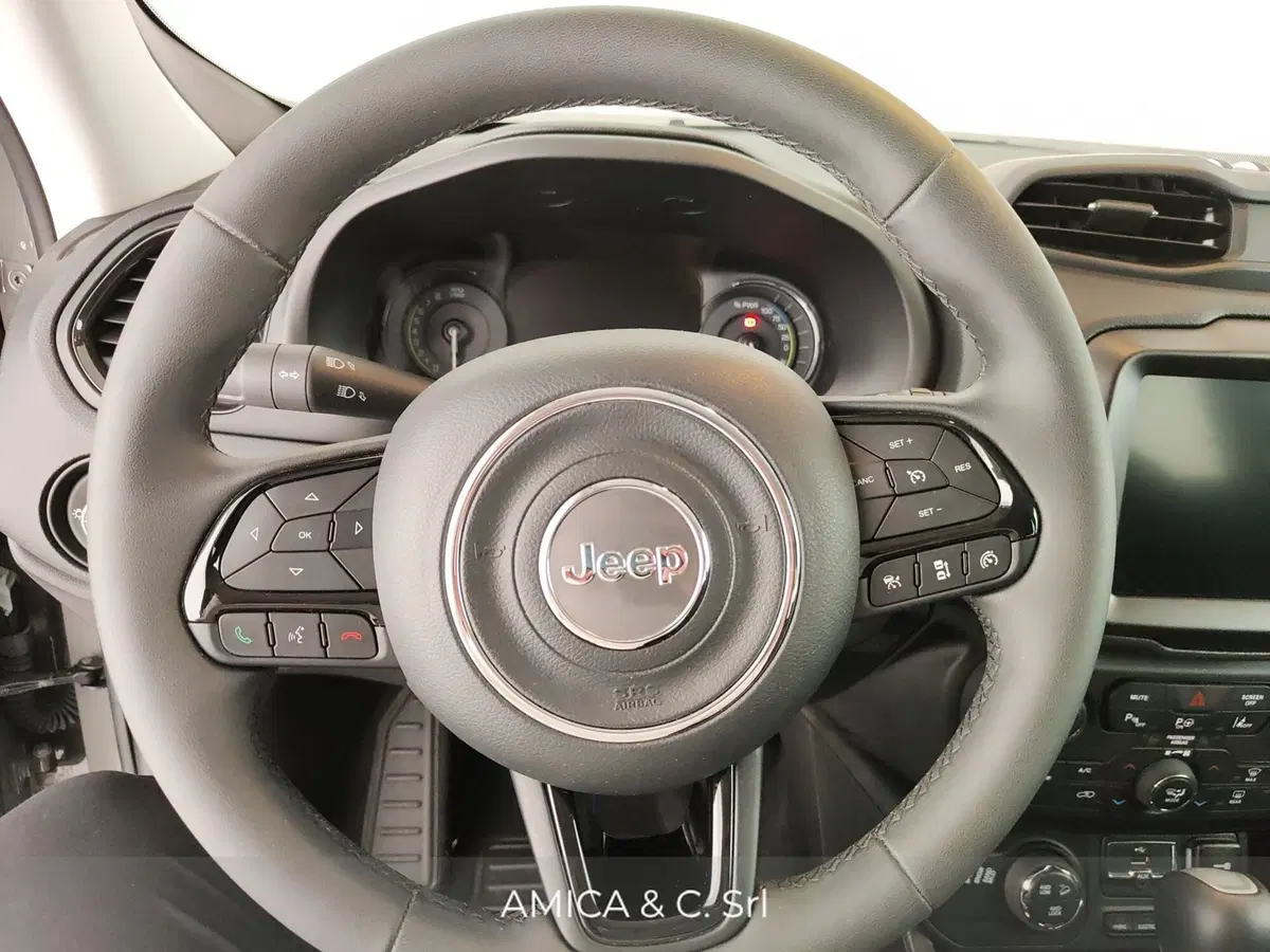 Jeep Renegade usata a Caserta (18)