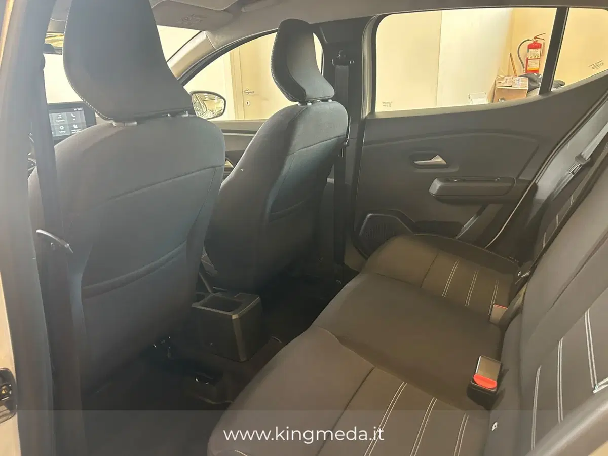 Dacia Sandero usata a Monza e Brianza (13)