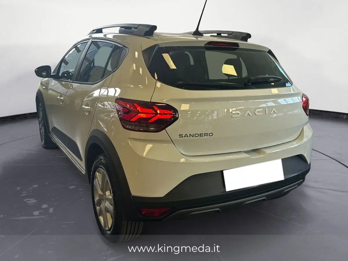 Dacia Sandero usata a Monza e Brianza (5)
