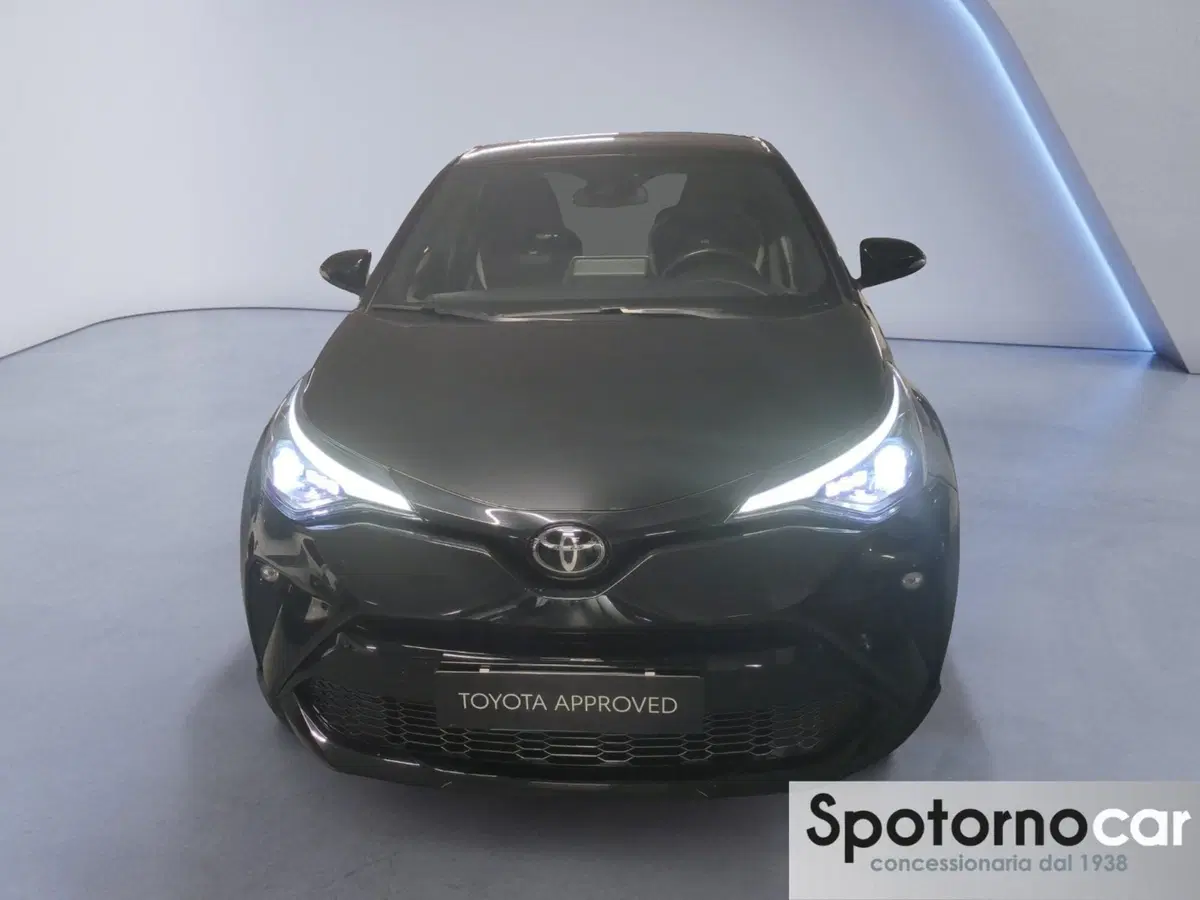 Toyota Toyota C-HR usata a Milano (6)