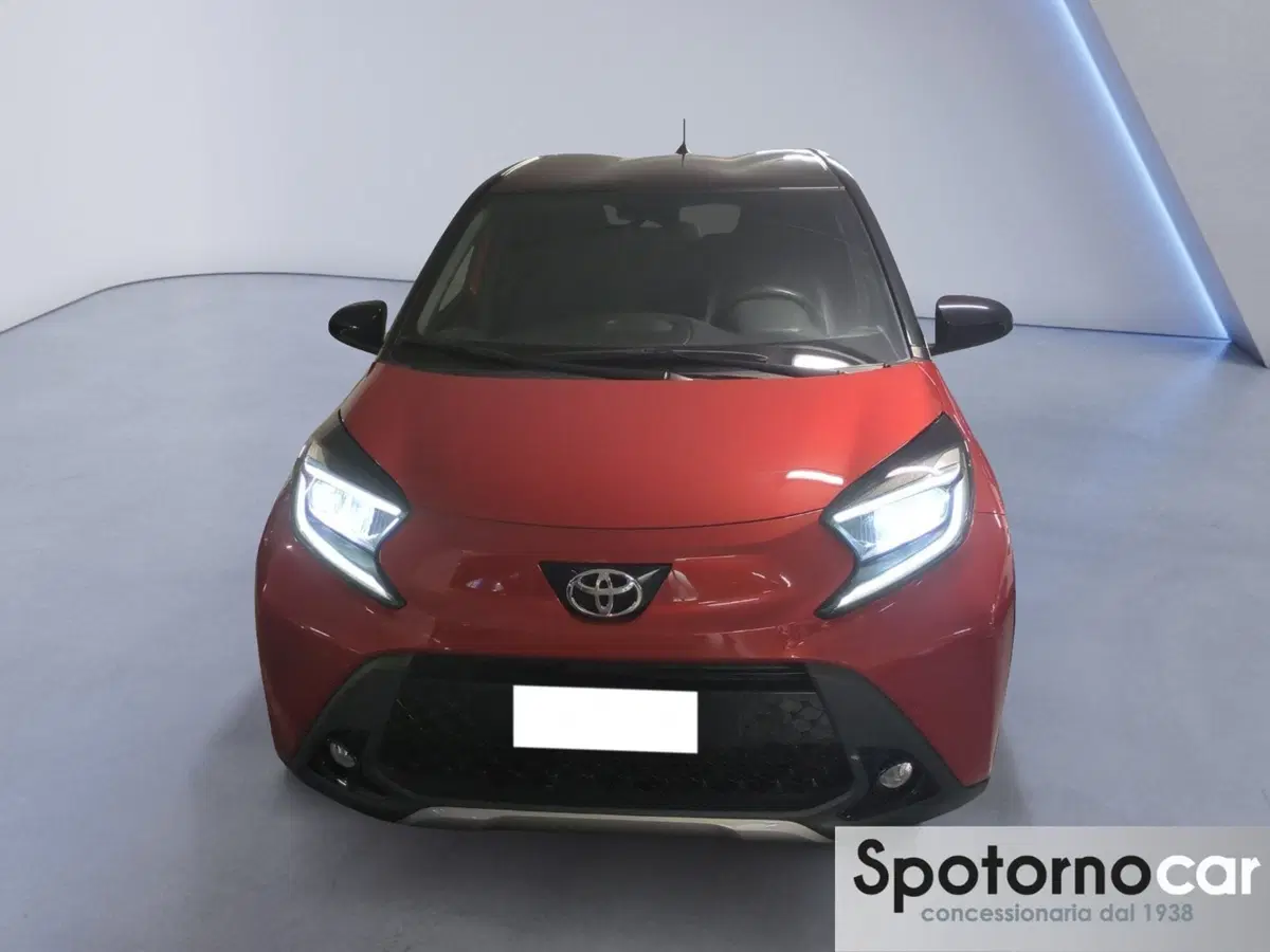 Toyota Aygo X usata a Milano (6)
