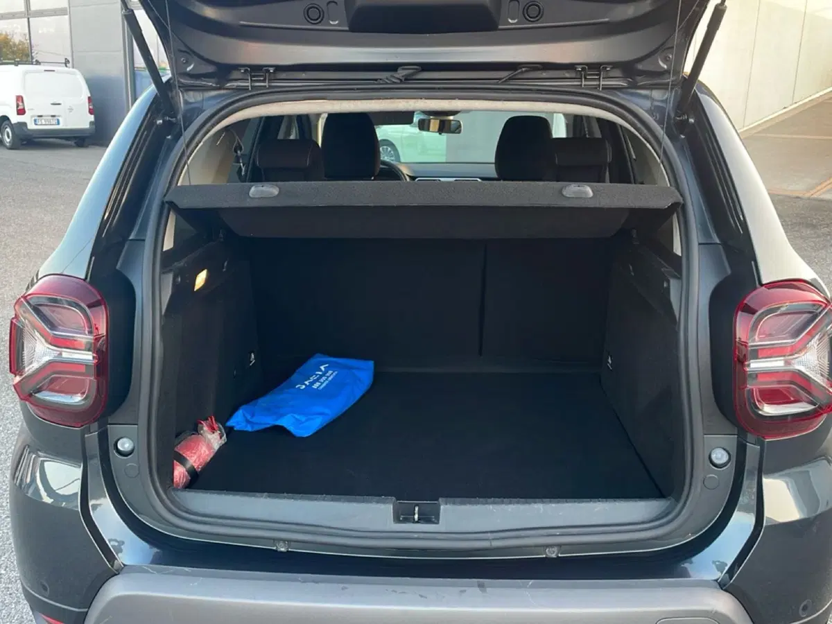 Dacia Duster usata a Bologna (16)