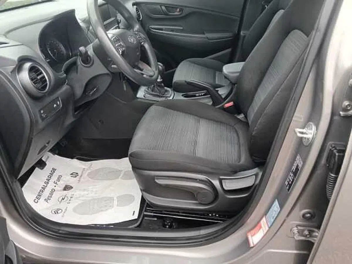 Hyundai Kona usata a Pesaro-Urbino (19)
