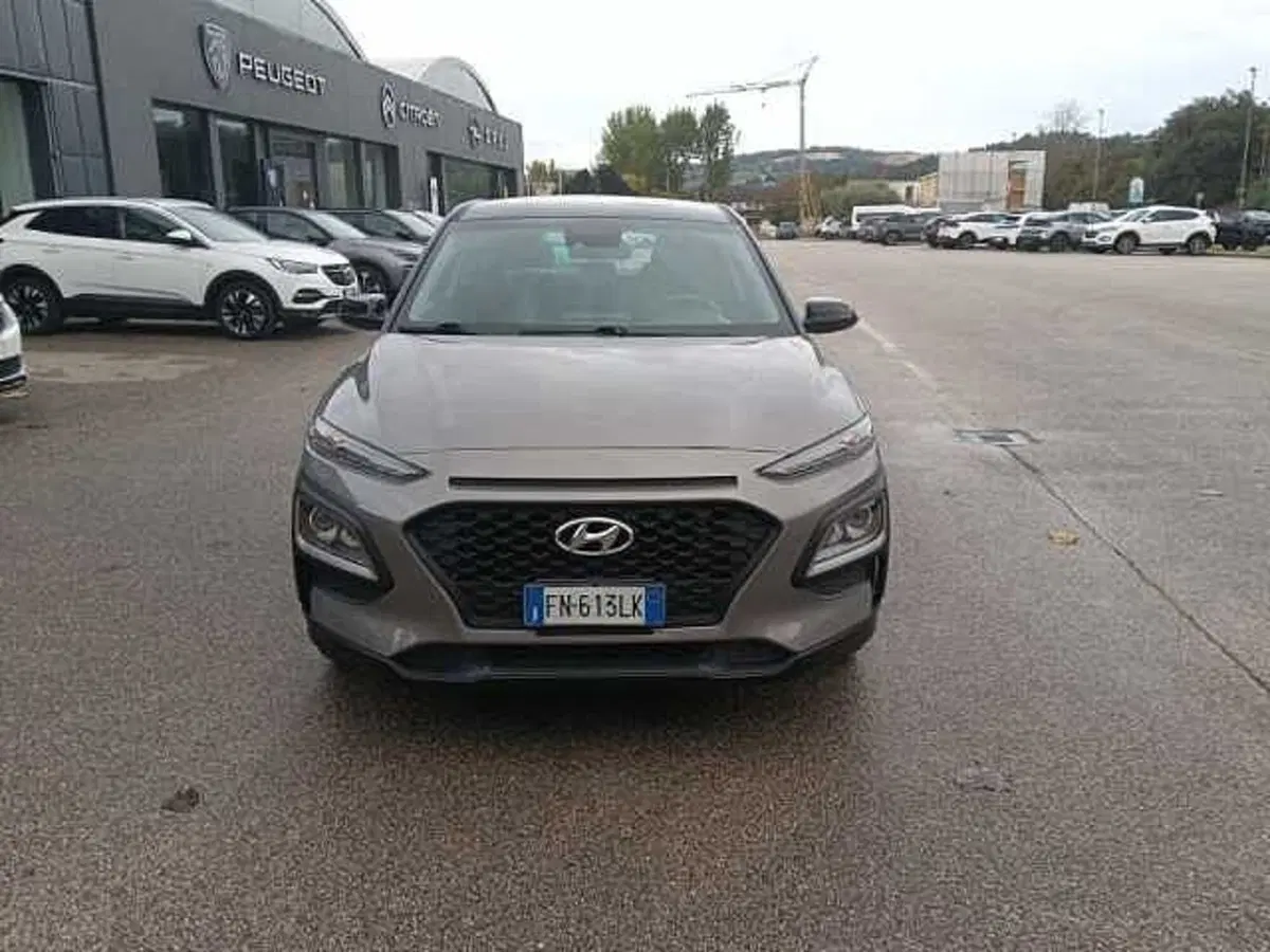 Hyundai Kona usata a Pesaro-Urbino (8)