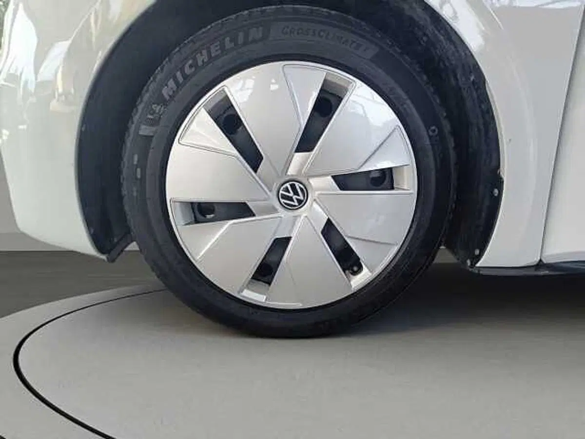 Volkswagen ID.3 usata a Roma (7)