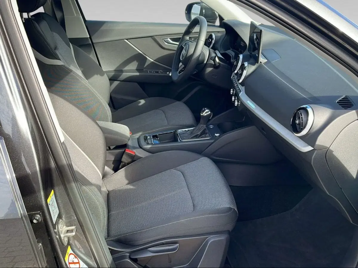 Audi Q2 usata a Livorno (10)