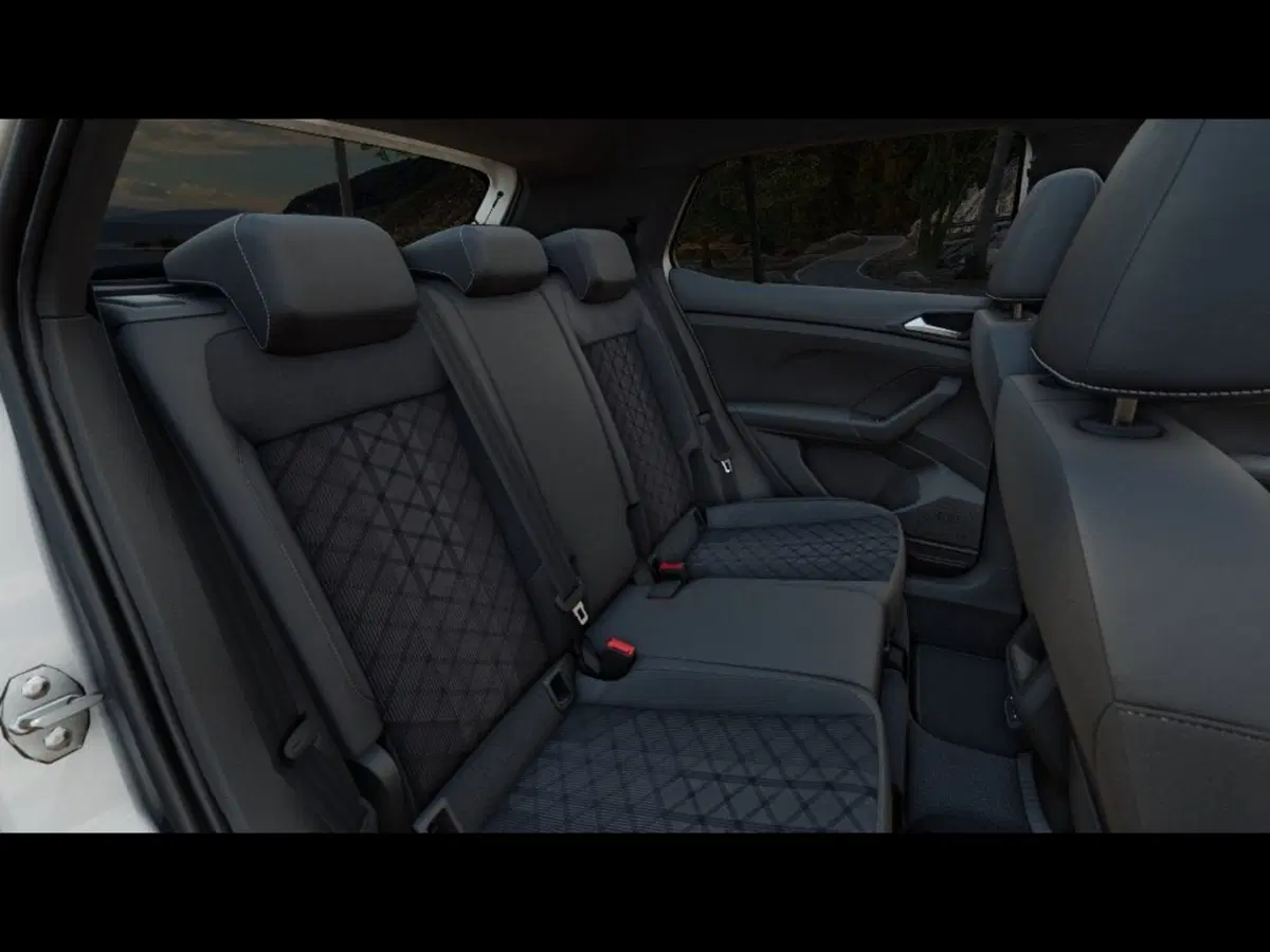 Volkswagen T-Cross nuova a Livorno (9)