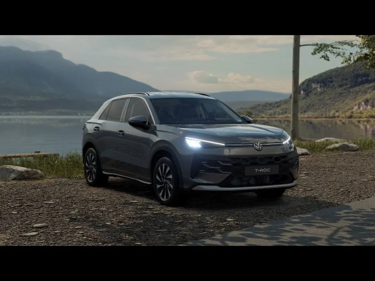 Volkswagen T-Roc nuova a Livorno (4)