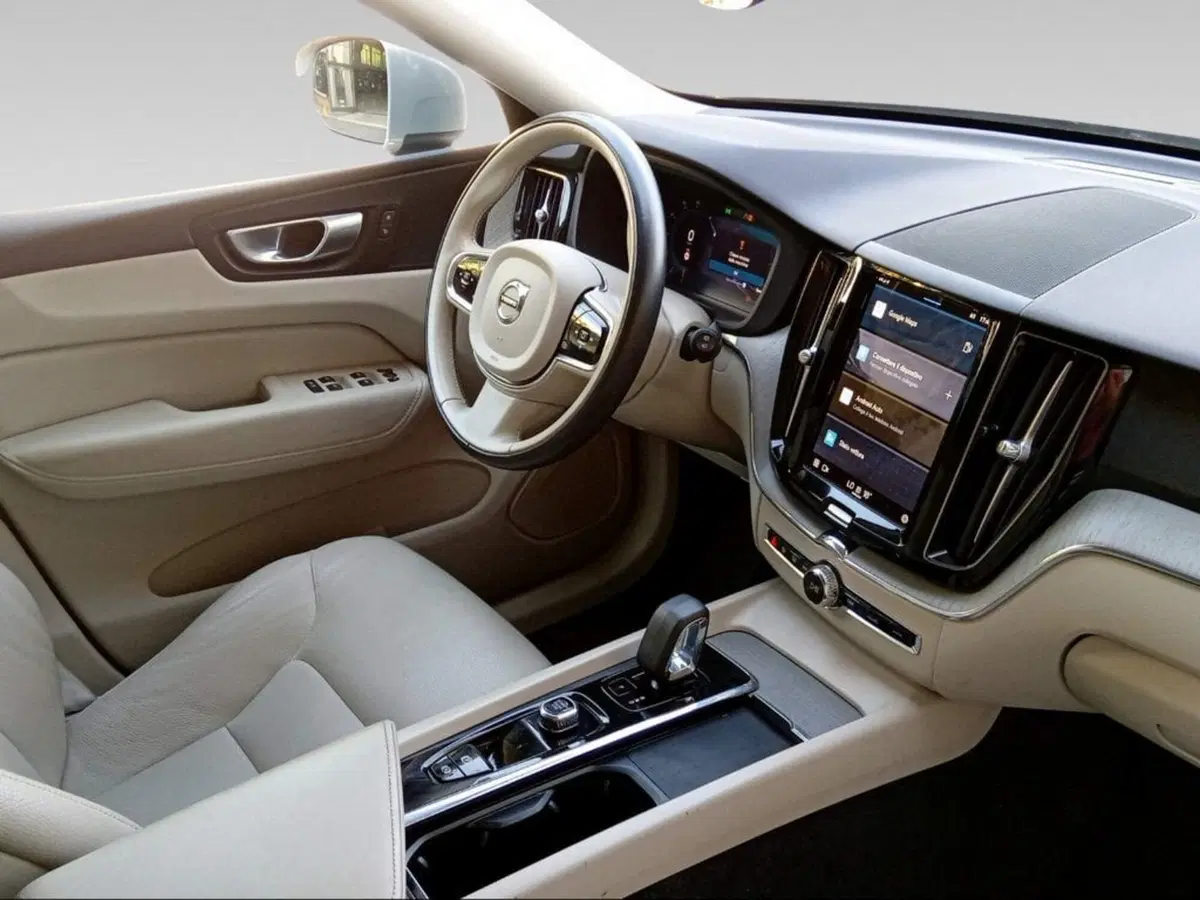 Volvo XC60 usata a Firenze (12)